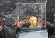 Andriy Shevchenko brings Ballon d’Or to Ukraine