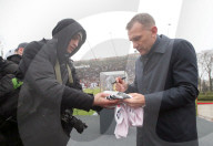 Andriy Shevchenko brings Ballon d’Or to Ukraine