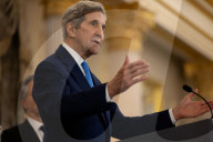 Portrait of Secretary of State John Kerry unveiled 