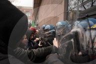 Torino: corteo studenti per Palestina e scuola