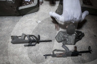 Battle rages in Aleppo