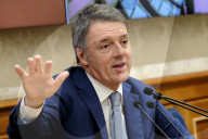 Matteo Renzi in conferenza stampa su i risultati elettorali delle regionali in Emilia Romagna e Umbria