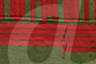 FEATURE - SN_RED_LINES_DRYING_01