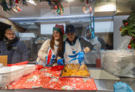 Milano, Cena in galleria per i senza tetto milanesi