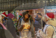 Milano, Cena in galleria per i senza tetto milanesi