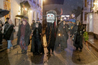 FEATURE - SN_CORNISH_PARADE_01