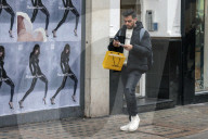 Men Begin Xmas Shopping on Christmas Eve