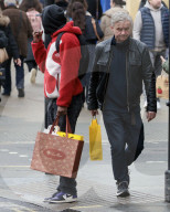 Men Begin Xmas Shopping on Christmas Eve
