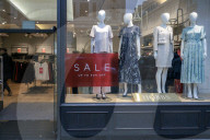 West End Shops Start Sales