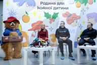 Paddington Bear visits Ukraine