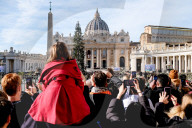 Vaticano, gli arrivi in Piazza San Pietro per la Benedizione Urbi et Orbi