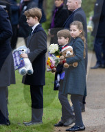 Die britische Königsfamilie beim traditionellen Weihnachtsgottesdienst in Sandringham