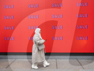 Shoppers in Oxford Street, London, Great Britain 
27th December 2024 

People shopping in the post-Christmas Winter Sales in London’s Oxford Street