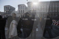 Milano, Controlli di Polizia in Duomo