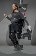 XoMotion, l'exosquelette pour remettre sur pied les patients atteints de lésions de la moelle épinière