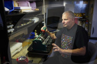 'We'd be stuck': alarm as UK's last braille typewriter repairer, Alan Thorpe, ponders retirement