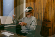 Ed Newton-Rex: I spent a week working, exercising and relaxing in virtual reality. I’m shocked to say it finally works