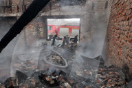 Russian troops strike apartment building in Kramatorsk