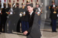 Dîner offert aux chefs d’état et de gouvernement par le président de la république dans le cadre du XIXe Sommet de la Francophonie au palais de l'Élysée