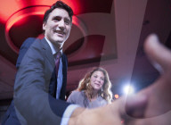 Canada's Trudeau beats Harper in shock election win