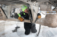 Snows blankets the US Midwest 