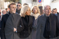 Le président Emmanuel Macron et sa femme la Première Dame Brigitte Macron assistent aux commémorations et aux hommages aux victimes des attentats de janvier 2015 contre Charlie Hebdo et l'Hyper Cacher à Paris