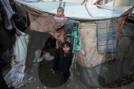 Gaza refugees in shelters during harsh winter