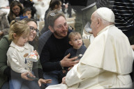 Papa Francesco durante l'udienza generale del mercoledi