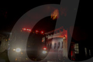 Wildfire rage in Hollywood Hills