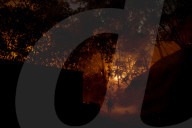 Wildfire rage in Hollywood Hills