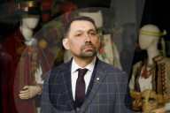 Figures of Ukrainian cinema accept state awards in Kyiv