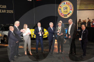 Le duo R5/Alpine A290 (Renault) remporte le prix de “Voiture de l'année 2025” lors du Salon de l'Auto de Bruxelles