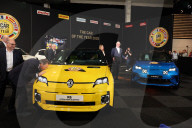 Le duo R5/Alpine A290 (Renault) remporte le prix de “Voiture de l'année 2025” lors du Salon de l'Auto de Bruxelles