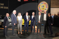 Le duo R5/Alpine A290 (Renault) remporte le prix de “Voiture de l'année 2025” lors du Salon de l'Auto de Bruxelles