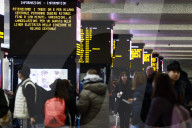 Treni in tilt da Milano: ritardi e cancellazioni alla stazione Roma Termini