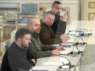 Volodymyr Zelenskyy meets with Boris Pistorius