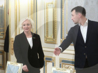 Volodymyr Zelenskyy meets with Speaker of Latvian Parliament