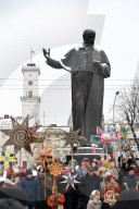 Festival of Ukrainian winter folklore held in downtown Lviv