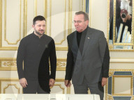 Volodymyr Zelenskyy meets with Boris Pistorius