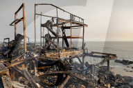 NEWS - Zerstörungen entlang des berühmten Pacific Coast Highway in Malibu, Kalifornien