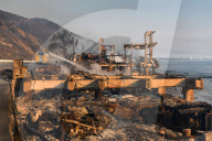 NEWS - Zerstörungen entlang des berühmten Pacific Coast Highway in Malibu, Kalifornien