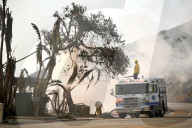 NEWS - Zerstörungen entlang des berühmten Pacific Coast Highway in Malibu, Kalifornien