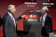 Nuova partnership fra UniCredit e Ferrari