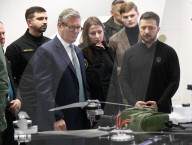 Volodymyr Zelenskyy and Keir Starmer inspect Ukrainian-made drones