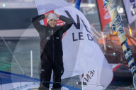 Sébastien Simon, skipper de l'Imoca Groupe Dubreuil, 3eme du Vendée Globe 2024-2025 en 67j 12h 25min et 37sec aux Sables d'Olonne