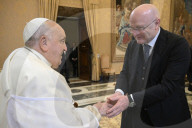 Papa Francesco con la Delegazione della Fondazione Cattolica
