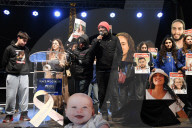 Un grand rassemblement appelant à la libération des otages israéliens est organisé place du Trocadéro à Paris
