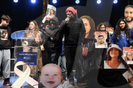 Un grand rassemblement appelant à la libération des otages israéliens est organisé place du Trocadéro à Paris