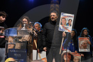 Un grand rassemblement appelant à la libération des otages israéliens est organisé place du Trocadéro à Paris