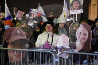 Un grand rassemblement appelant à la libération des otages israéliens est organisé place du Trocadéro à Paris
